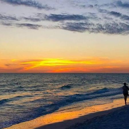Lovely 1 Bedroom Unit Across From Lido Key Beach Sarasota Eksteriør bilde